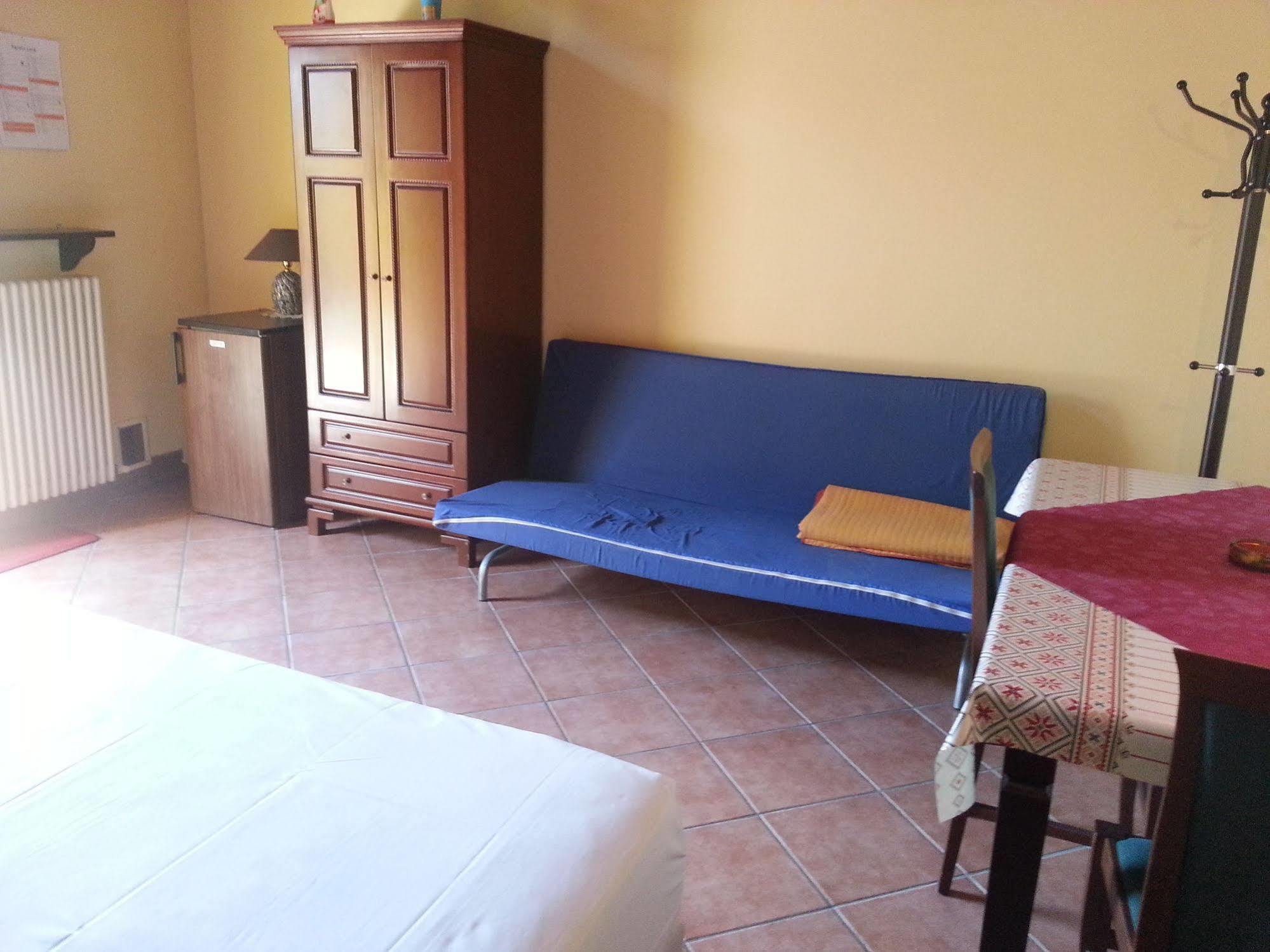 Albergo Residence Al Passatore Camere & Relax Sorbara Exterior foto