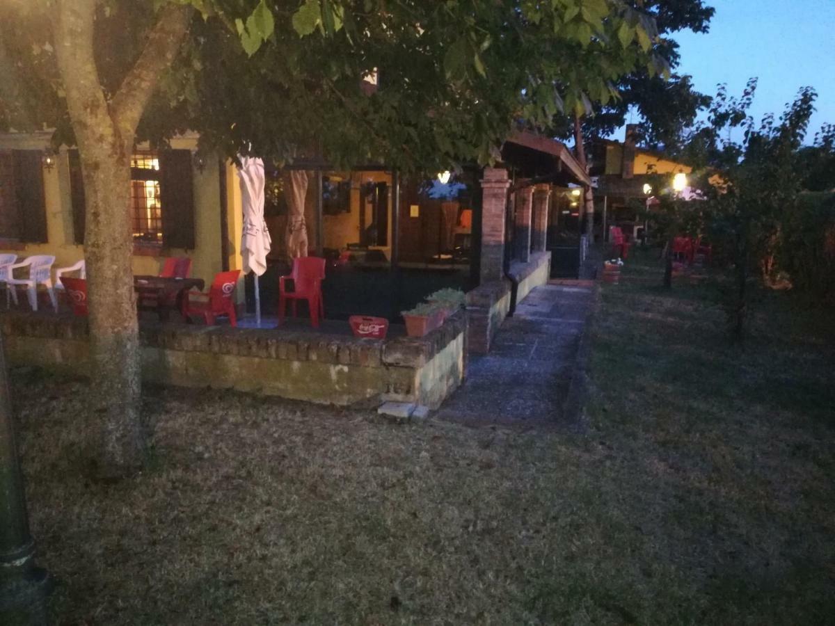 Albergo Residence Al Passatore Camere & Relax Sorbara Exterior foto